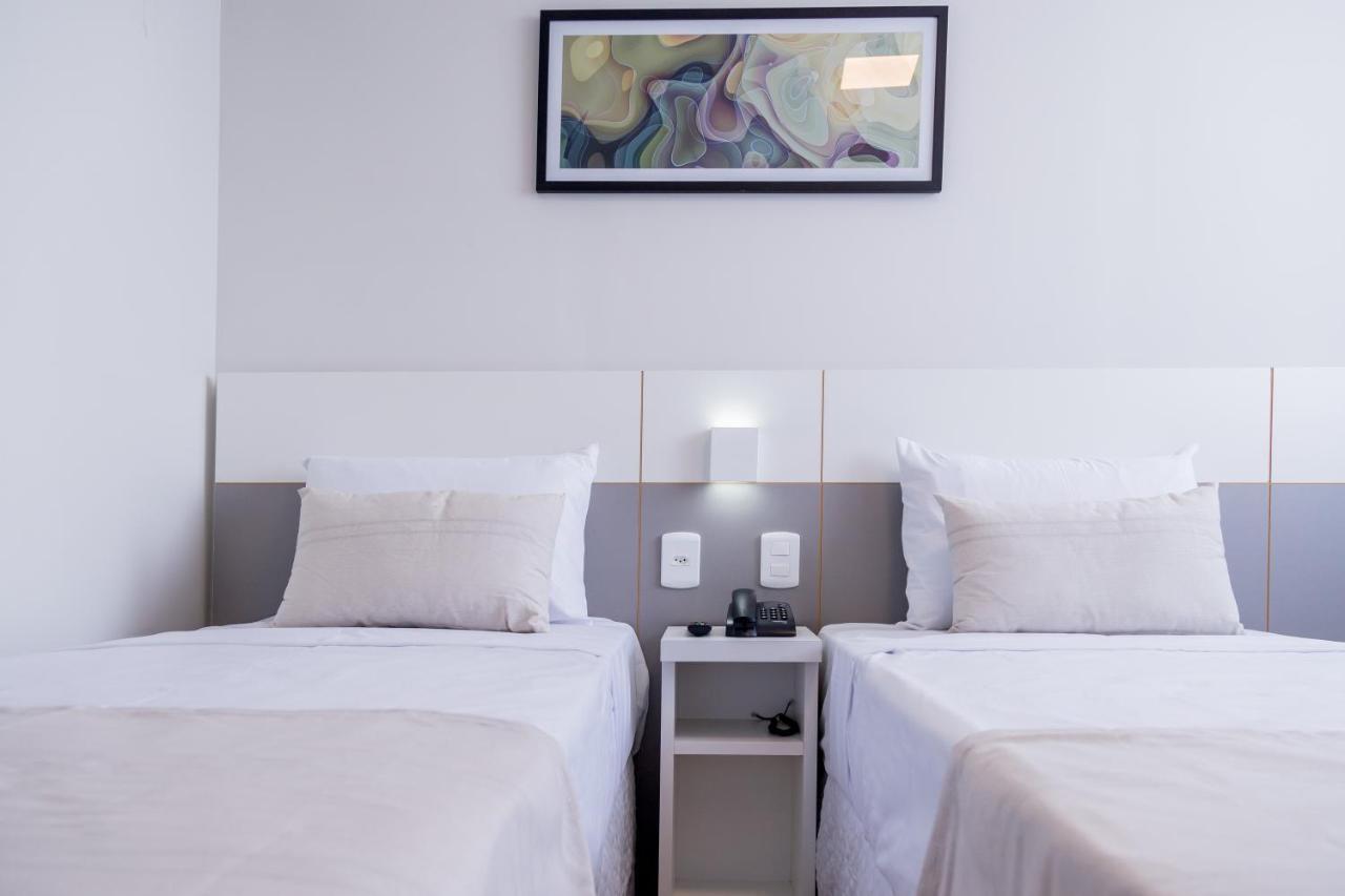 Bristol Easy Hotel - Rio Bonito Rio Bonito  Buitenkant foto